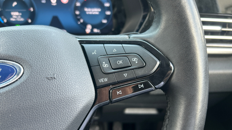 Ford Transit Connect 240 L2 Diesel 2.0 EcoBlue 122ps Limited Van Auto